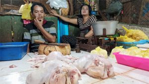 Jelang Lebaran Harga Daging Ayam Potong Naik