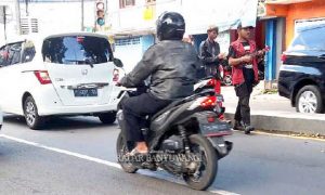 Anak Punk Berkeliaran di Kota Genteng