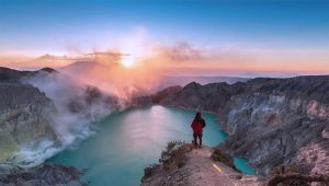 Kawah Ijen Dibuka, Wisatawan Luar Banyuwangi Wajib Lampirkan Hasil Rapid Test