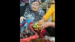 ibu_mencuri_cabai_di_pasar_sumberayu