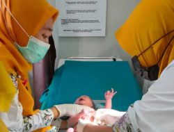 Bayi Laki-laki Baru Lahir Ditemukan di Gubuk Pinggir Sawah Banyuwangi