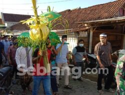 Suasana Duka Menyelimuti  Keluarga Niken Korban KMP Yunice