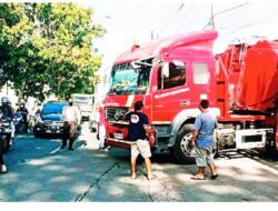 Brake failure, Tank truck running onto the main road