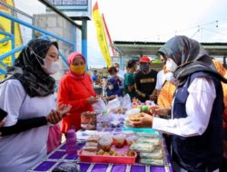 Vaksinasi Covid-19 Di Pusat Kuliner dan UMKM