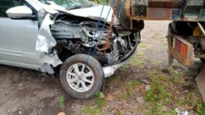 Due to sleepiness of the driver from Jambewangi Sempu, he collided with a Toyota Avanza