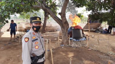 Obrak Sabung Ayam Gambling Area in Wongsorejo, Six Police 4 Two-Wheel Vehicle Unit