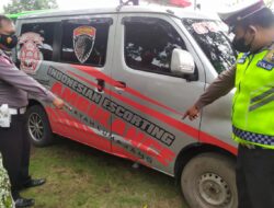 Motor dan Mobil Ambulan Tabrakan di Banyuwangi, One Person Died