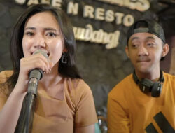 Dara Ayu Deadly Duet With Wandra, In the Latest Video Release 'Clap One Hand’