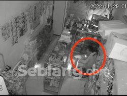 Alert! Specialist Thief Grocery Store in Banyuwangi, The action was caught on CCTV