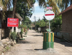 Rusak Gegara Dilalui Truk, Warga Tutup Jalan Penghubung 2 Desa di Banyuwangi
