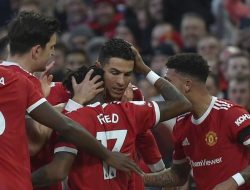 Manchester United vs Tottenham Hotspur: Cristiano Ronaldo Hattrick, Setan Merah Menang 3-2