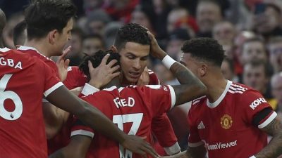 Manchester United vs Tottenham Hotspur: Cristiano Ronaldo Hattrick, Setan Merah Menang 3-2