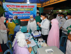 Ramadan, Ipuk Regent Continues Vaccination