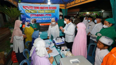 Ramadan, Ipuk Regent Continues Vaccination