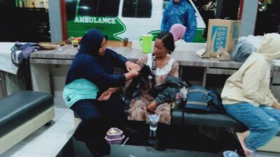 Floods hit, Banyuwangi Regency Government Distributes Thousands of Free Food and Checks Citizens' Health