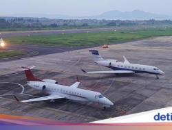 Penampakan Pesawat Delegasi KTT G20 Parkir di Bandara Banyuwangi