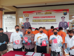 Banyuwangi Polresta Criminal Investigation Unit Arrests Motorcycle Snatcher Gang with Sharp Weapons