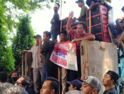 Buntut Demo Dumptruk, Pemkab Banyuwangi Beri Diskresi Sepuluh Titik Tambang