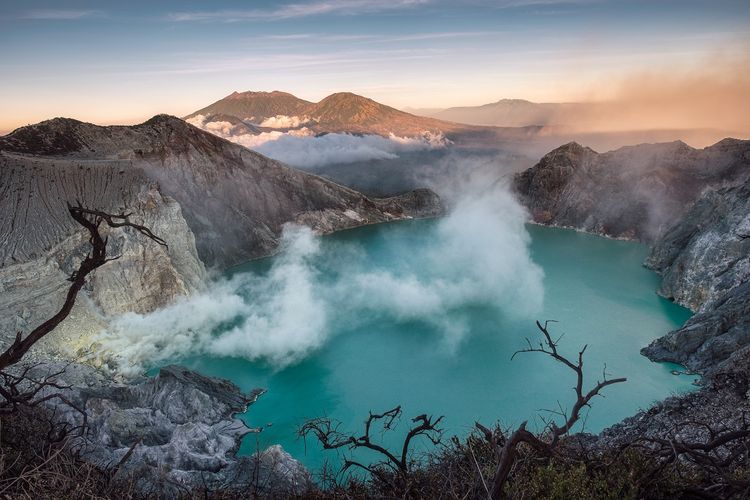 Ijen Crater, Banyuwangi, Jawa Timur DOK. Shutterstock/Mumemories