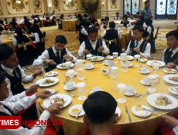 Let's Learn Table Manner with Professionals at Aston Hotel Banyuwangi