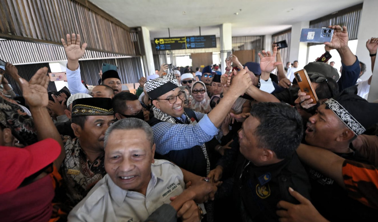 The Arrival of Bacapres Anies Baswedan in Banyuwangi Was Greeted by Coalition Party Cadres 