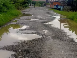 Banyuwangi Regency Government Accelerates Road Repairs, Target Completed this Year
