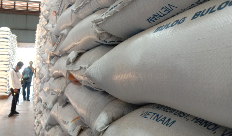 Before Naruto, Banyuwangi Bulog Gets Additional 13,5 Thousands of Tons of Imported Rice from Vietnam