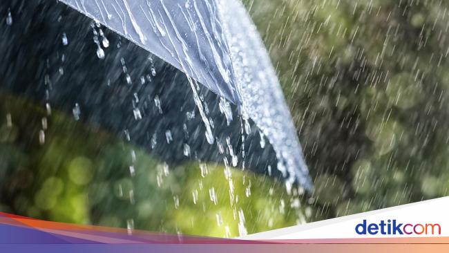 cuaca-jawa-timur-5-januari-2024:-16-daerah-dilanda-hujan-petir