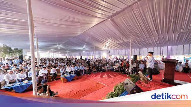 ke-ponpes-di-banyuwangi,-gibran-ingin-santri-kuasai-ai-hingga-iot