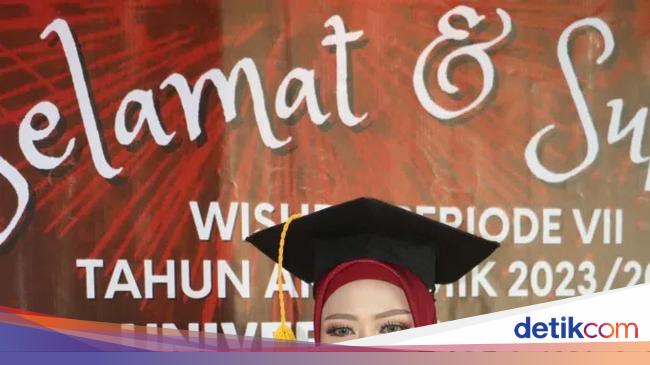 cerita-dhea-raih-ipk-tertinggi-di-unej:-cintai-jurusan-pilihanmu!