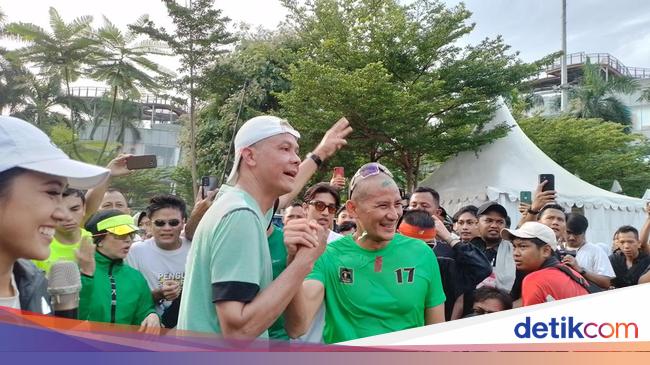 lari-bareng-ganjar,-sandiaga:-simbol-gercep-untuk-sat-set-bangun-indonesia