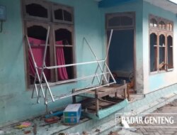 Cemburu, Mengamuk, Rumah Tetanga Dirusak, Saat Kejadian Pelaku Membawa Pisau dan Celurit