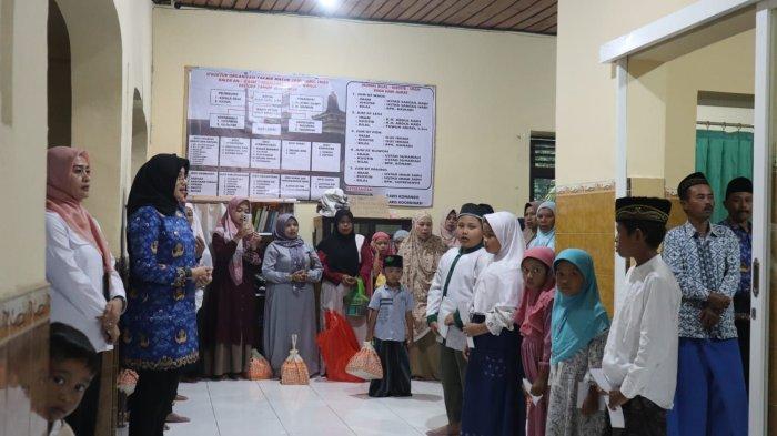 masuki-awal-2024,-dasri-jadi-tempat-bupati-banyuwangi-ipuk-ngantor-di-desa-–-tribunjatim.com