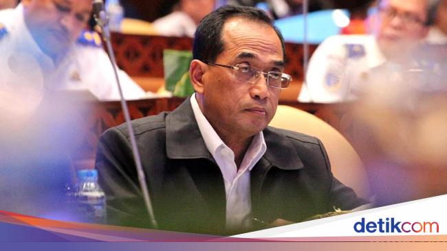 menhub-mau-pembangunan-jalur-ka-layang-digenjot-buntut-marak-kecelakaan