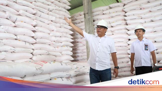 masuk-masa-tanam,-pusri-distribusi-pupuk-subsidi-untuk-jateng
