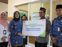 Ketua RT dan RW di Banyuwangi Dapat Jaminan BPJS Ketenagakerjaan