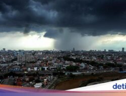 Awas! 25 Wilayah di Jawa Timur Dilanda Hujan pada 22 Januari 2024