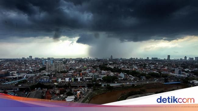 awas!-25-wilayah-di-jawa-timur-dilanda-hujan-pada-22-januari-2024