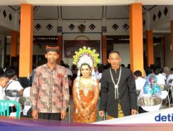 This Banyuwangi girl is willing to leave her wedding reception to be inaugurated as KPPS