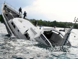 Tiga Kapal Milik TNI AL Ditenggelamkan di Pantai Bangsring Banyuwangi, Ada Apa? – Radar Banyuwangi