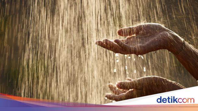 hujan-petir-akan-guyur-27-daerah-jatim,-ini-prakiraan-cuaca-3-februari-2024