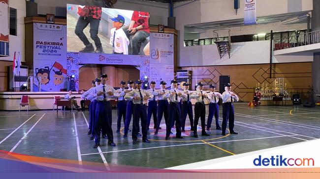 kembangkan-kreativitas-siswa-lewat-paskibra-festival-2024