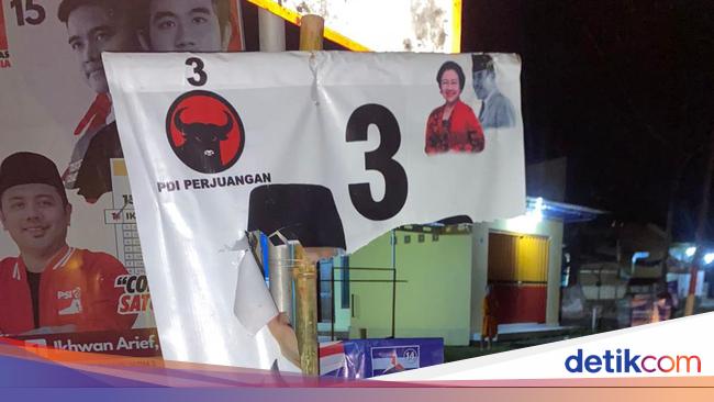 apk-paslon-03-di-banyuwangi-yang-baru-dipasang-dilaporkan-hilang-dan-dirusak