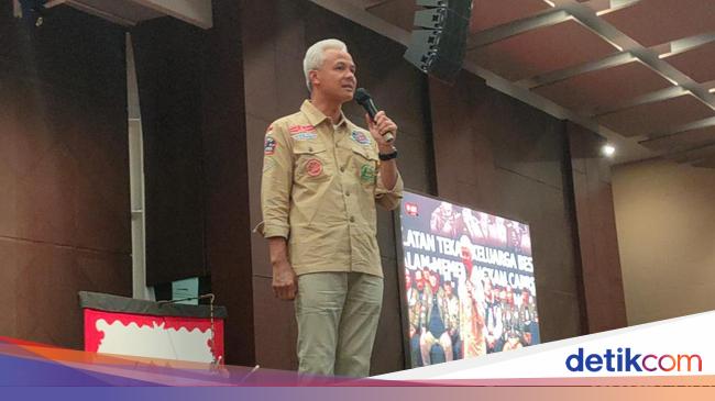 ganjar-soal-jokowi-tak-akan-kampanye:-tak-boleh-isuk-tempe-sore-dele