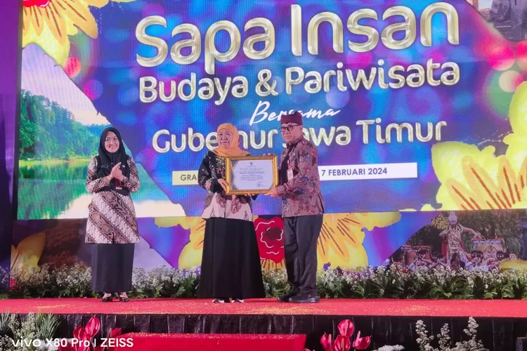 membanggakan,-pemkab-banyuwangi-sabet-2-penghargaan-dari-pemprov-jatim-–-radar-banyuwangi
