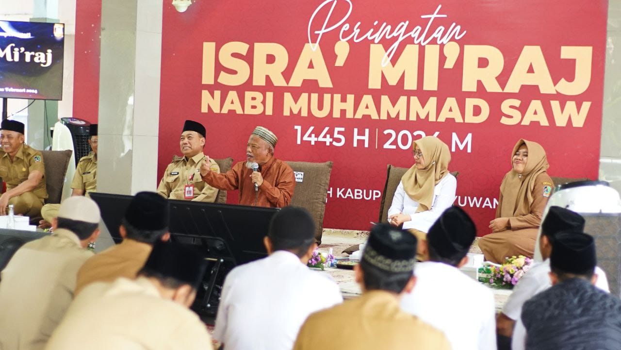 momen-isra-miraj,-bupati-ipuk:-momentum-tingkatkan-pelayanan-publik