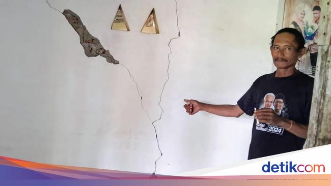rumah-warga-situbondo-retak-retak-dampak-pembangunan-tol-probowangi-iii