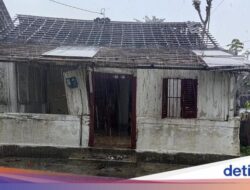 Puluhan Rumah di Banyuwangi Rusak Diterjang Angin Kencang