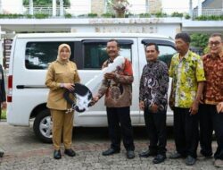 Banyuwangi Buddhists Get Car Assistance, It is hoped that this can make management operations easier – Tribunjatim.com