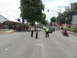 Ambulans Bawa Pasien Kecelakaan di Banyuwangi
